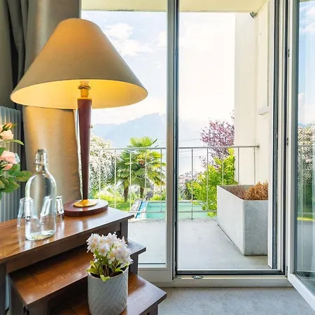 וילה Rooms In Splendid Apartment With Parking-Stunning Lake View
